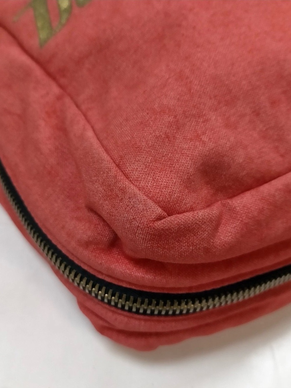 Dolce & Gabbana Red Shoulder Bag with Gold Logo and Italian Stripe - Picture 11 of 14